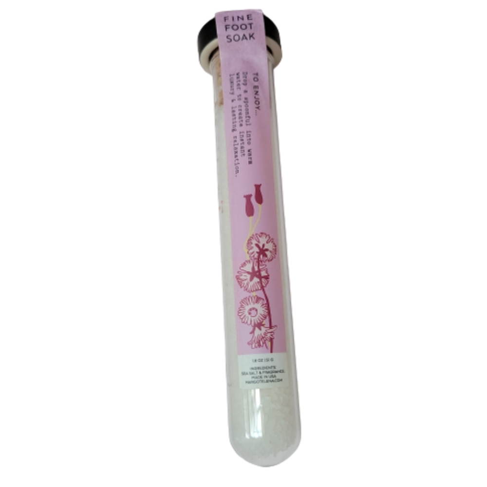 Margot Elena Lollia This Moment No. 43 Fine Foot Soak